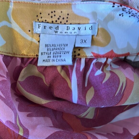 Fred David Women's 3XL Floral Blouse Scoop Neck Short Sleeve Top Plus Size - Picture 3 of 4